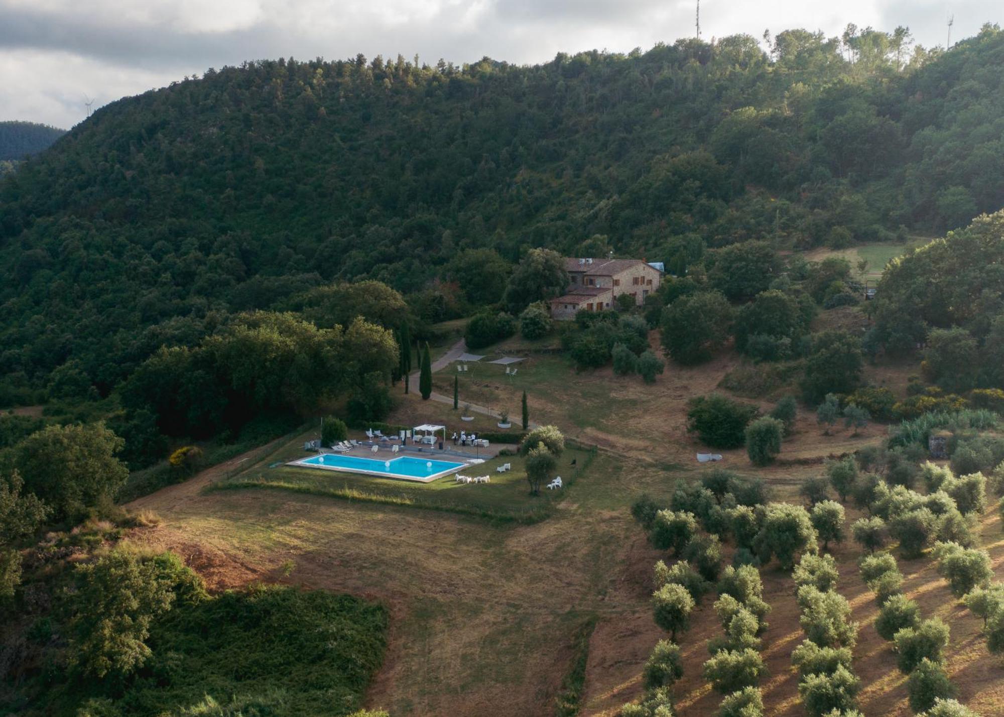 سبا كاسكيانا تيرم Agriturismo Le Valli المظهر الخارجي الصورة