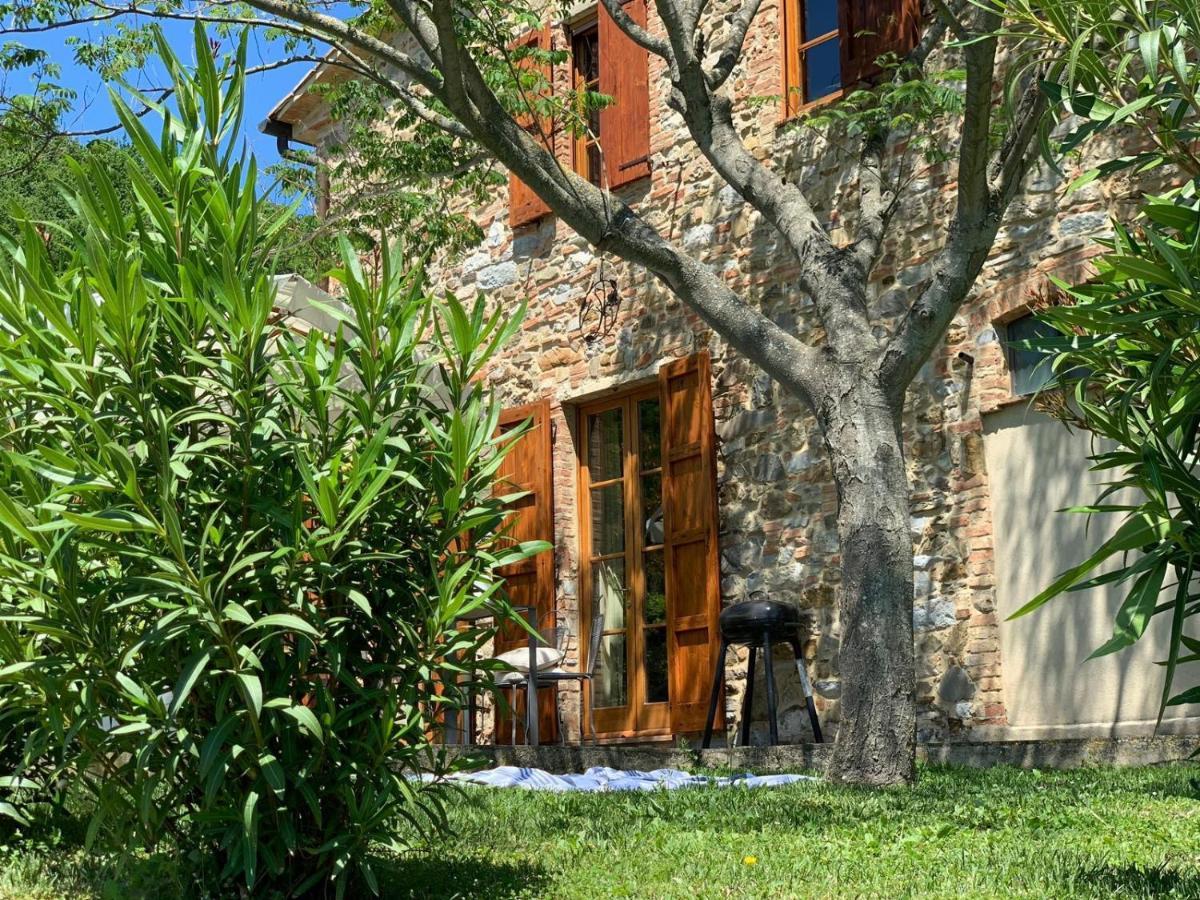 سبا كاسكيانا تيرم Agriturismo Le Valli المظهر الخارجي الصورة